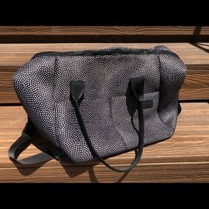 Gym Bag, medium size - Black polka dot - Vooray